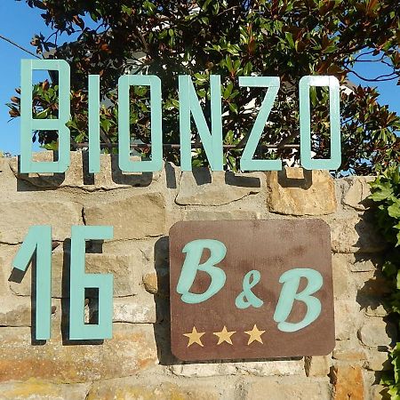 B&B Bionzo16 Calosso Exterior foto